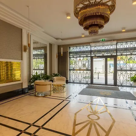 Beautiful & Spacious With Gym And Terrace By Renters Prestige *